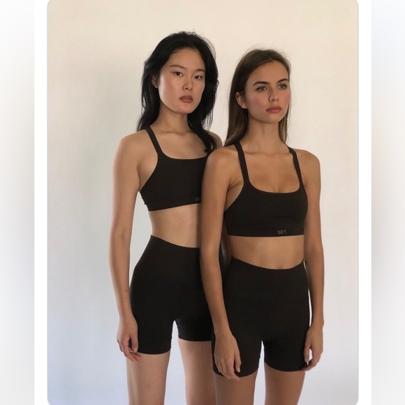 SET ACTIVE Other - SET ACTIVE SCULPTFLEX® BOX X Sports Bra in Onyx Size M NWOT